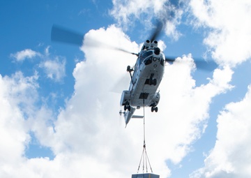 USS Green Bay (LPD 20) Replenishment-at-Sea