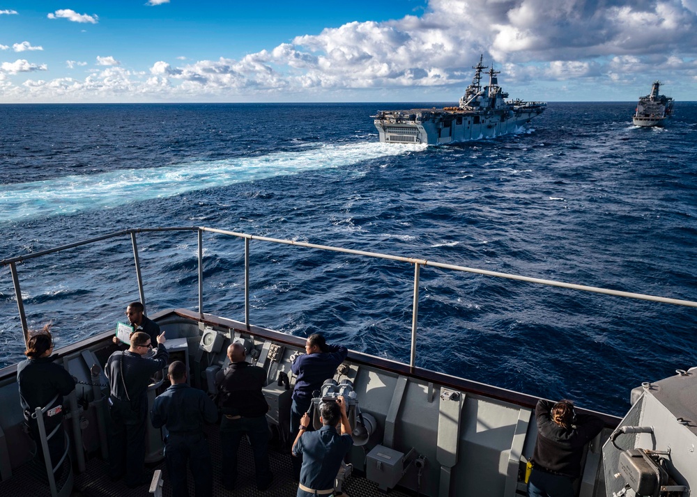 RAS with USS Wasp, USNS Rappahannock