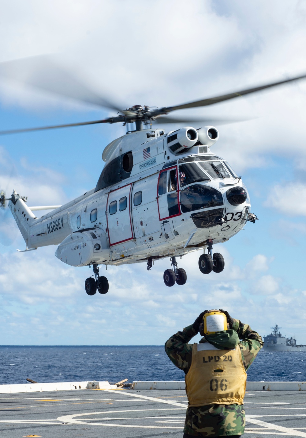 USS Green Bay (LPD 20) Replenishment-at-Sea