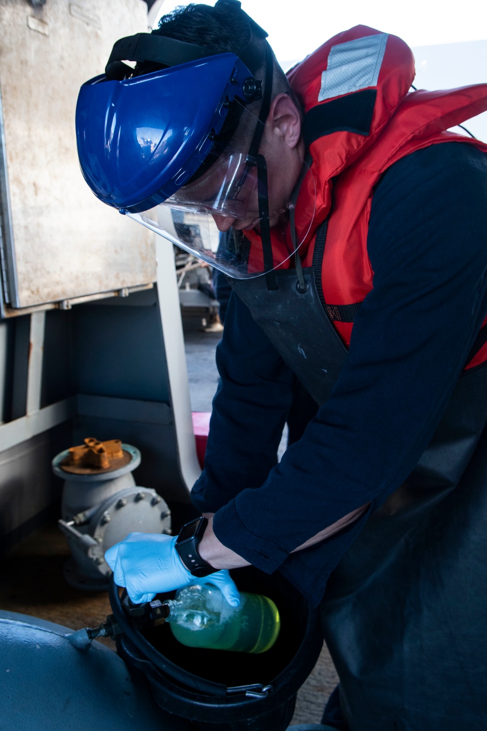 USS Green Bay (LPD 20) Replenishment-at-Sea