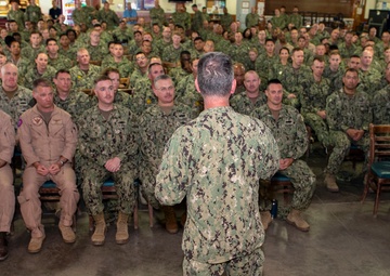 Rear Adm. Zirkle visits CLDJ