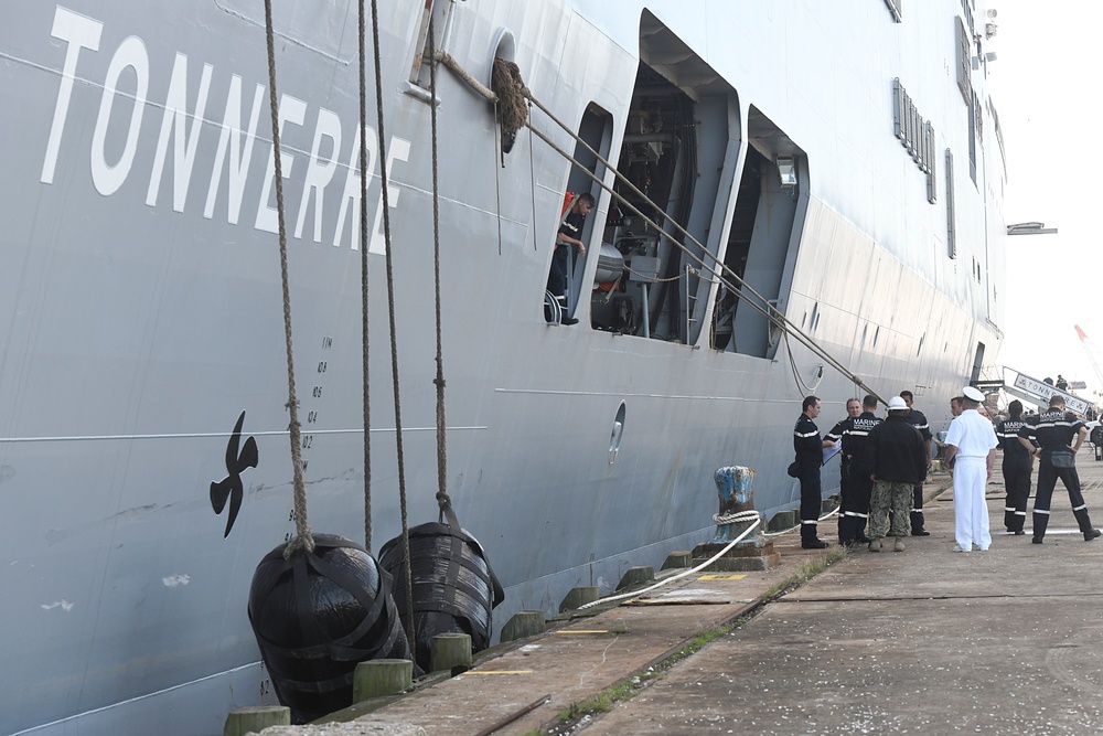 JB Charleston team supports French Marine Nationale allies