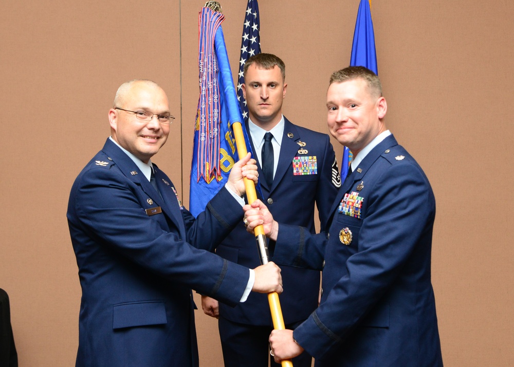 48th IS change of command