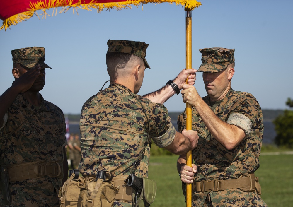 1st Bn, 10th Marine Regiment Change of Command