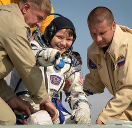 Army Astronaut returns from ISS