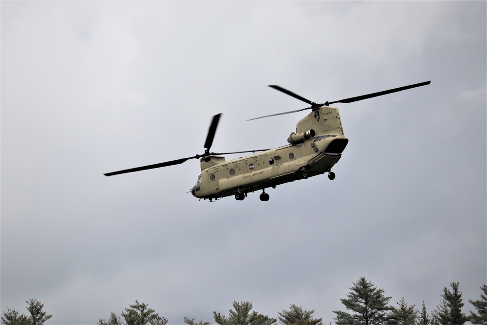 Illinois National Guard Chinook helicopters, crews support training at Fort McCoy