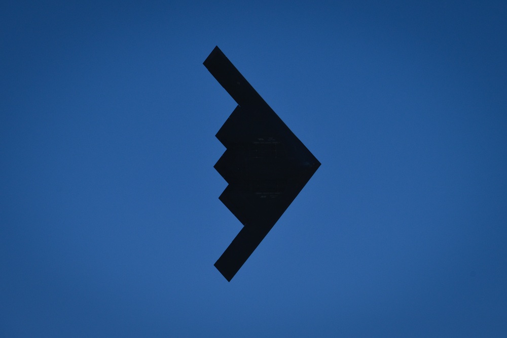 B-2 Spirit performs flyover at Wings Over Whiteman 2019