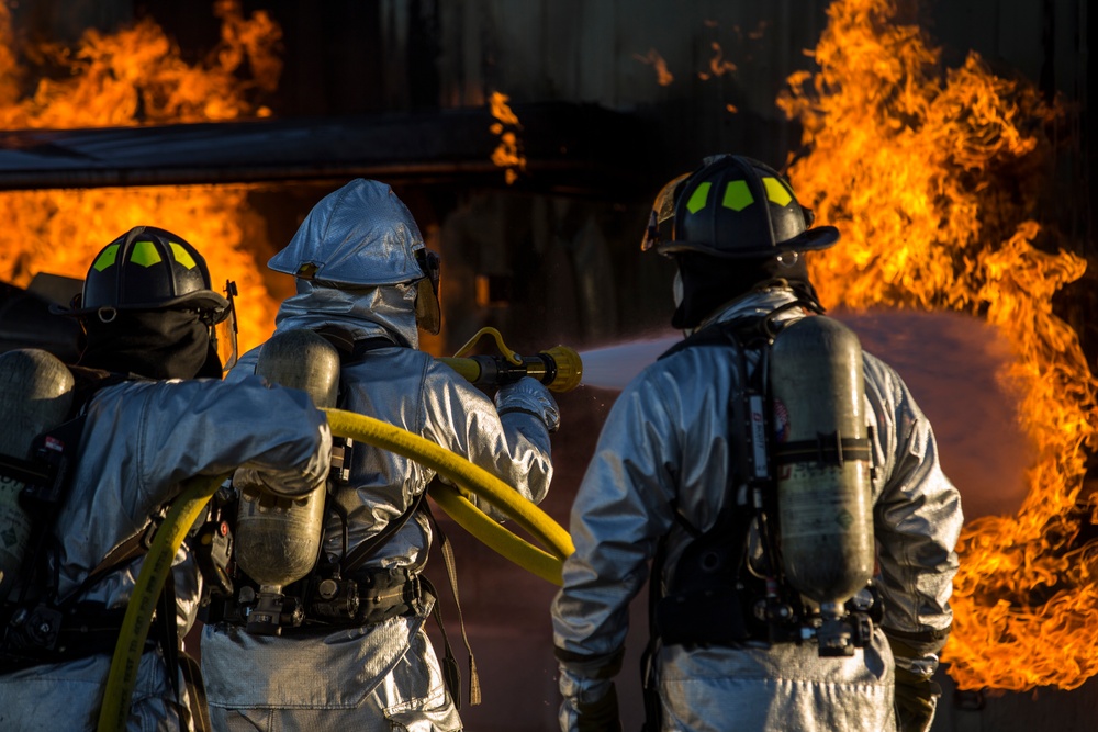 MCAS Yuma ARFF Marines Conduct Live-Burn Training