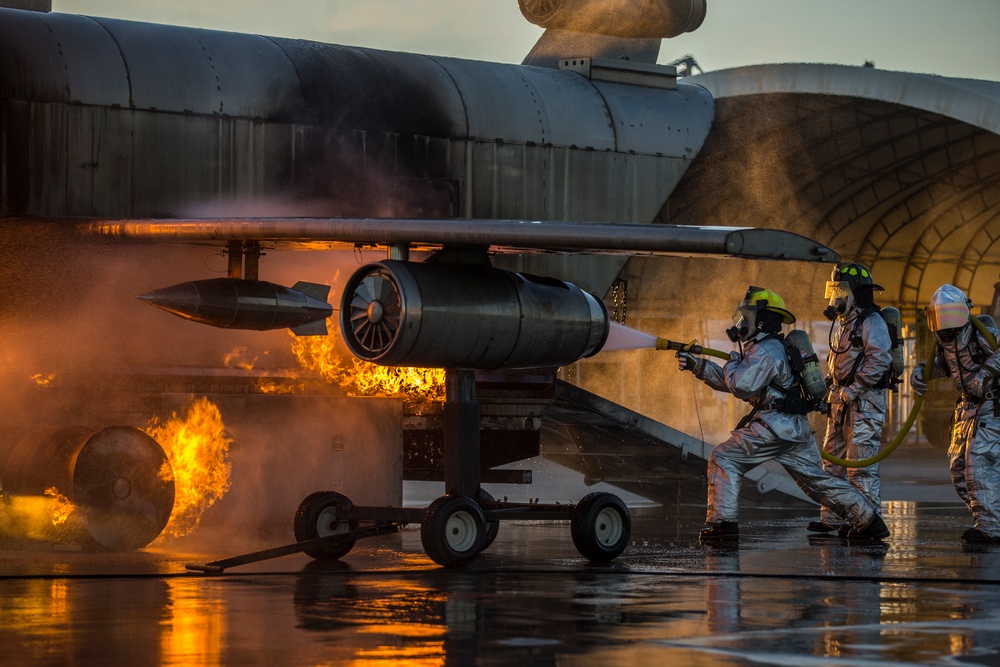 MCAS Yuma ARFF Marines Conduct Live-Burn Training