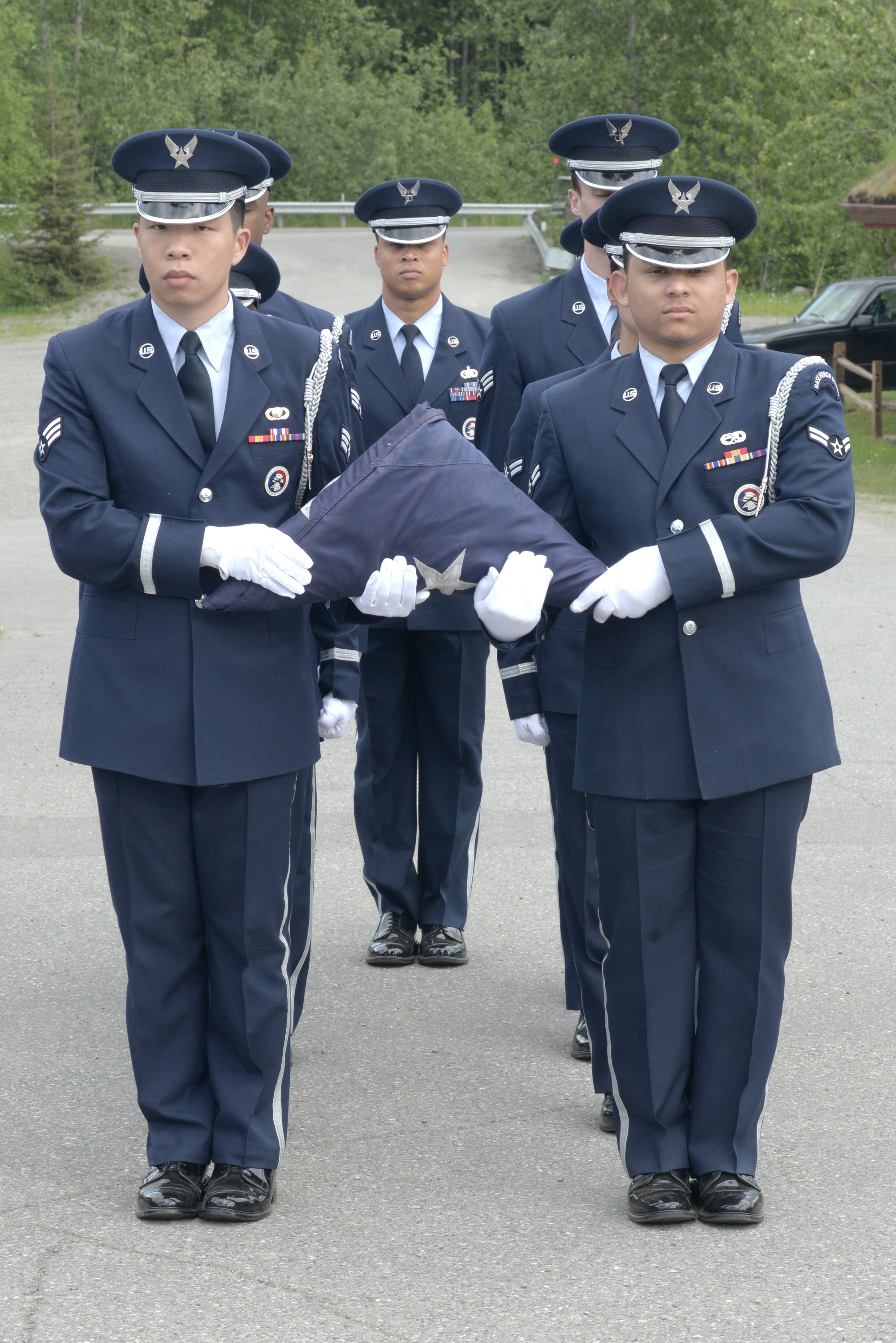 VFW holds flag retirement ceremony