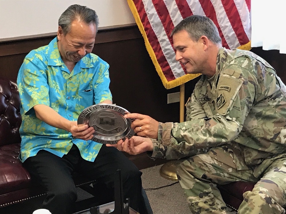 USACE POD and Japanese MOD gift exchange