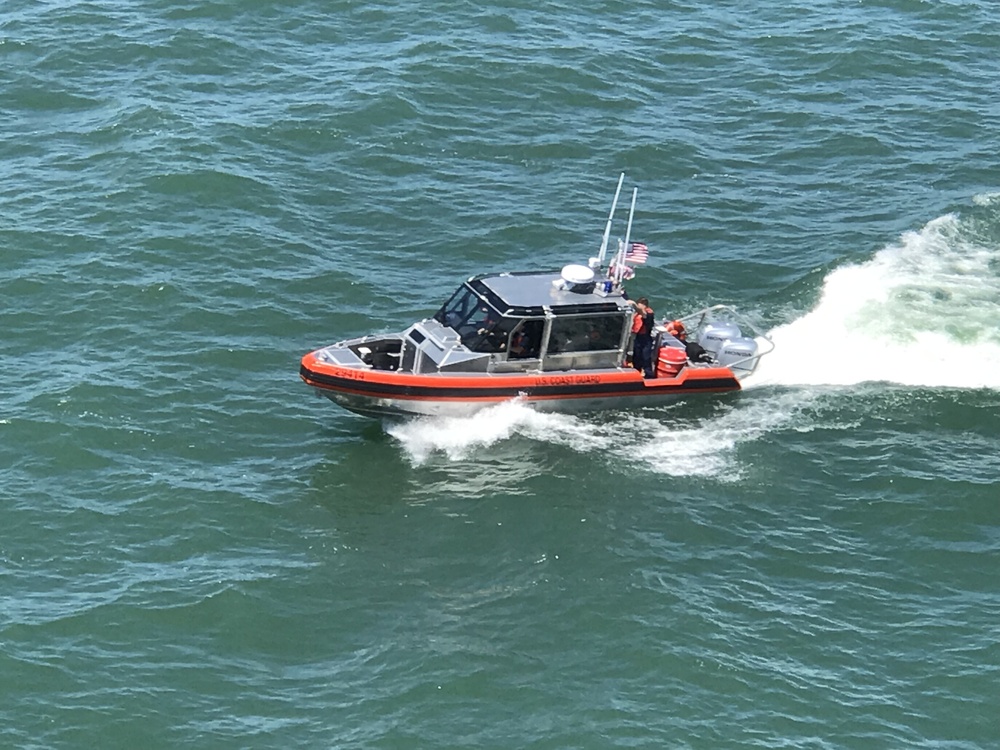 Coast Guard Station Lorain responds to capsized vessel