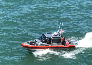 Coast Guard Station Lorain responds to capsized vessel