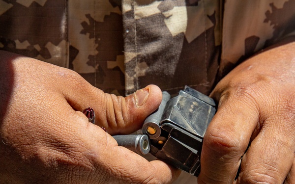 Qatari soldiers conduct casualty care training
