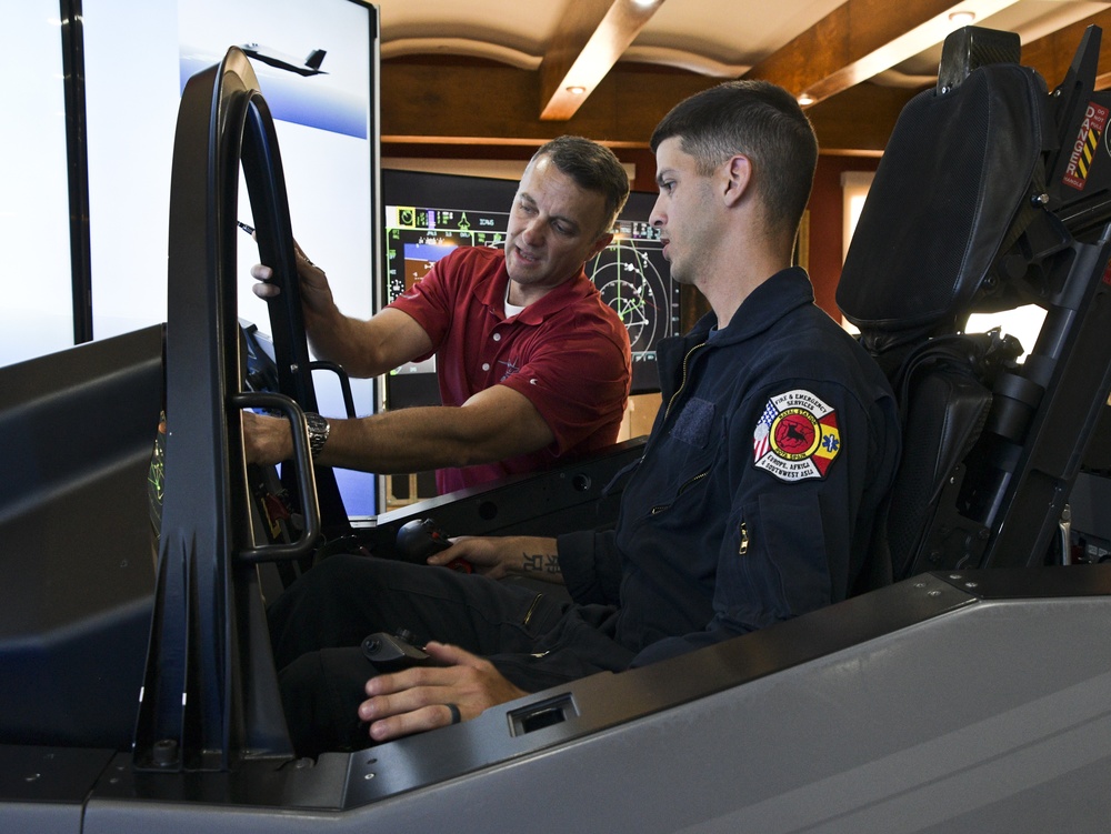 NAVSTA Rota tries out F-35 cockpit demonstrator