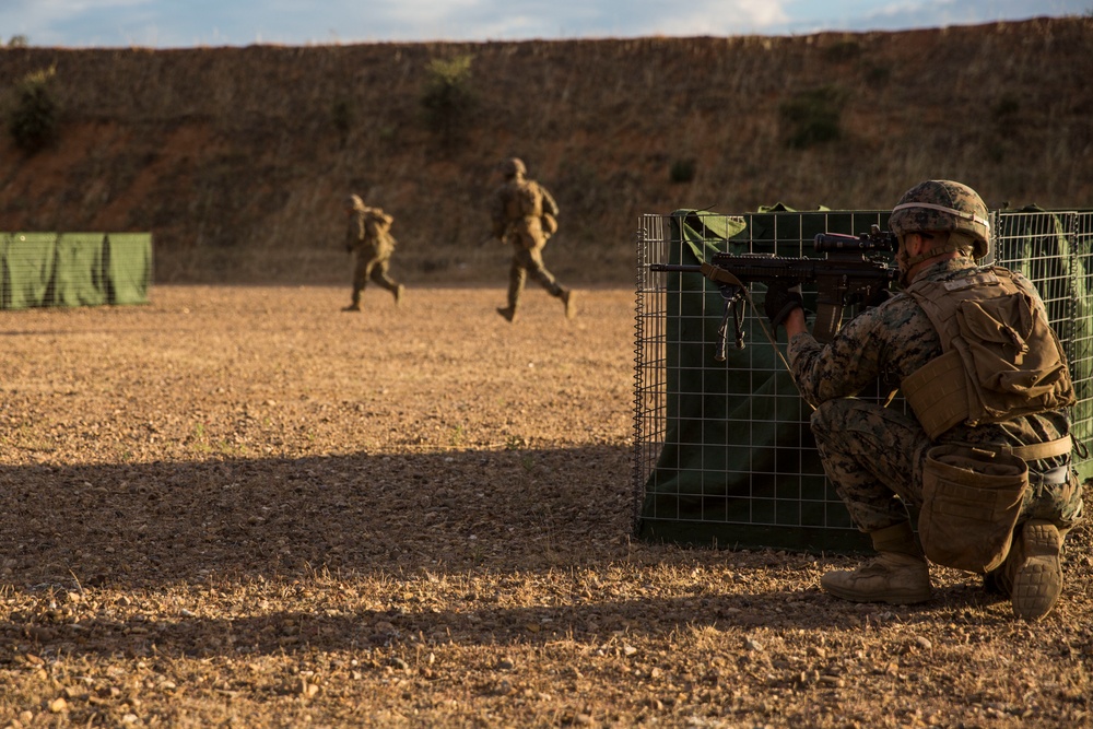 U.S. Marines increase interoperability with Spanish Army during field training operations