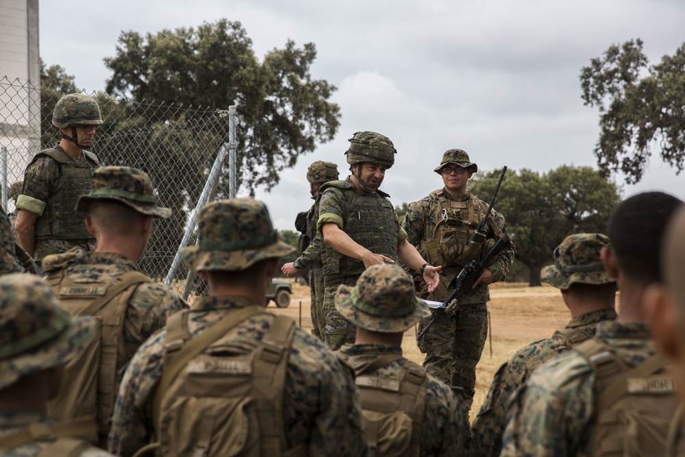 U.S. Marines increase interoperability with Spanish Army during field training operations