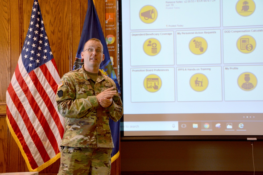 Army vice chief of staff discusses IPPS-A with Pa. Guard leadership