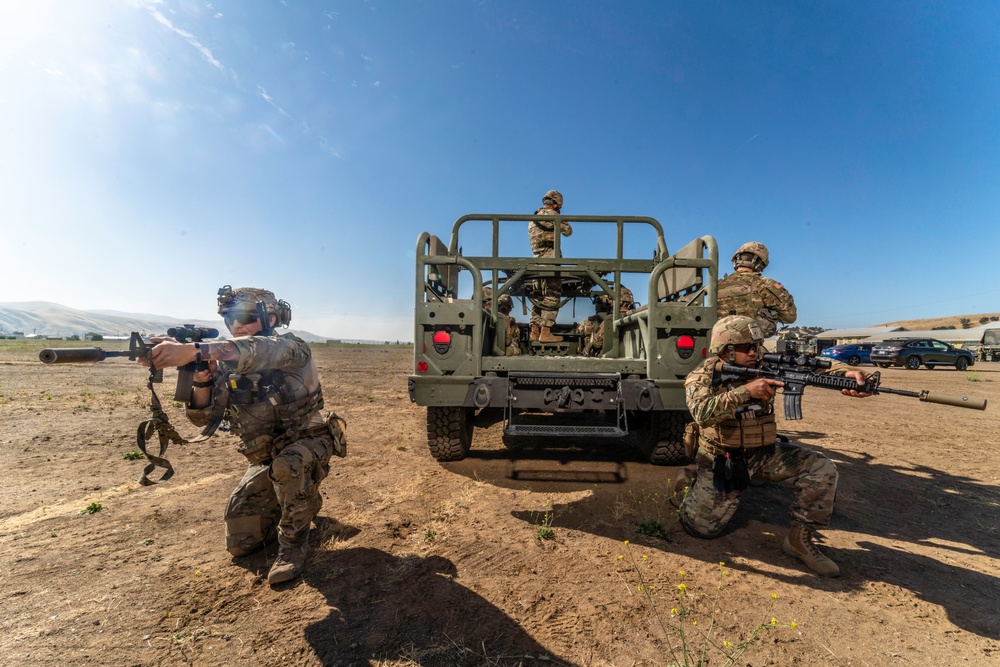 Soldiers Across the Division Test New Vehicle Mods