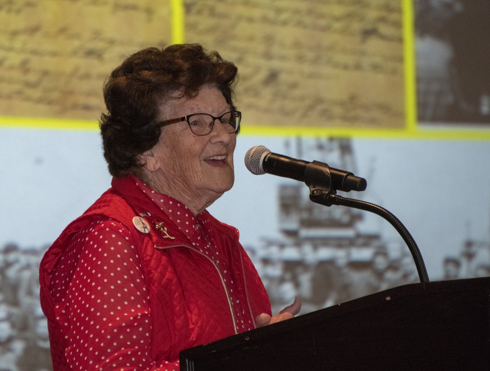 Rosie The Riveters speak with Travis Airmen