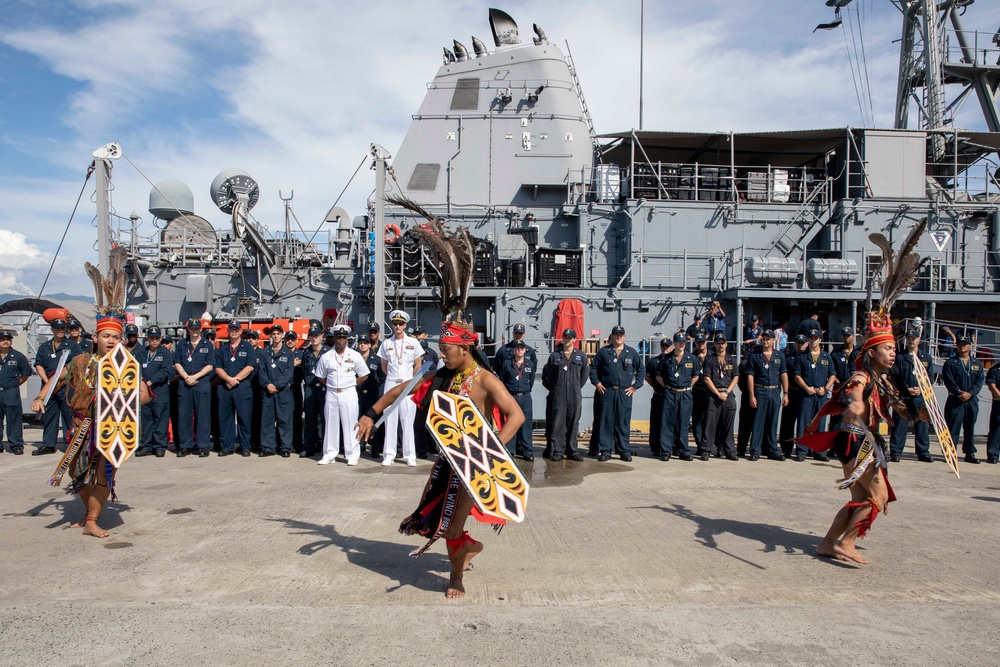 USS Pioneer arrives in Kota Kinabalu