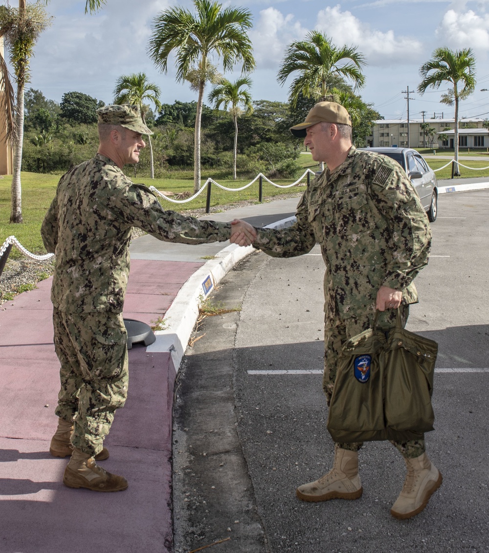 U.S. 7th Fleet Deputy Commander visits Navy Expeditionary Forces Command Pacific