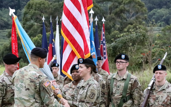 500th Military Intelligence Brigade-Theater farewells Everette and welcomes Parker