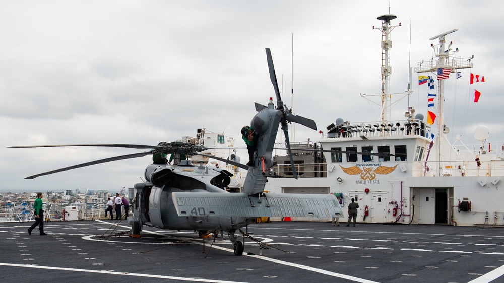 USNS Comfort Arrives in Ecuador