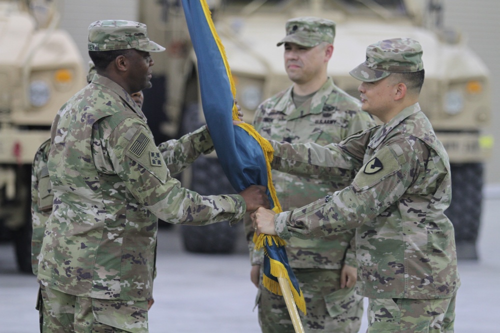 Regional Contracting Center-Kuwait Changes Command