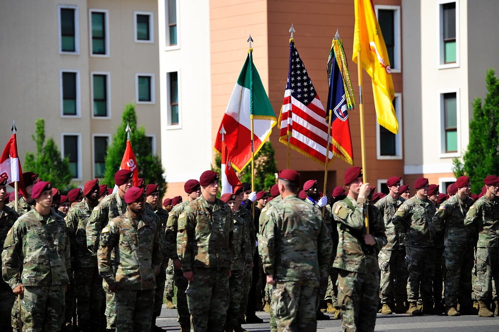 Italian and American Colors Fly Together