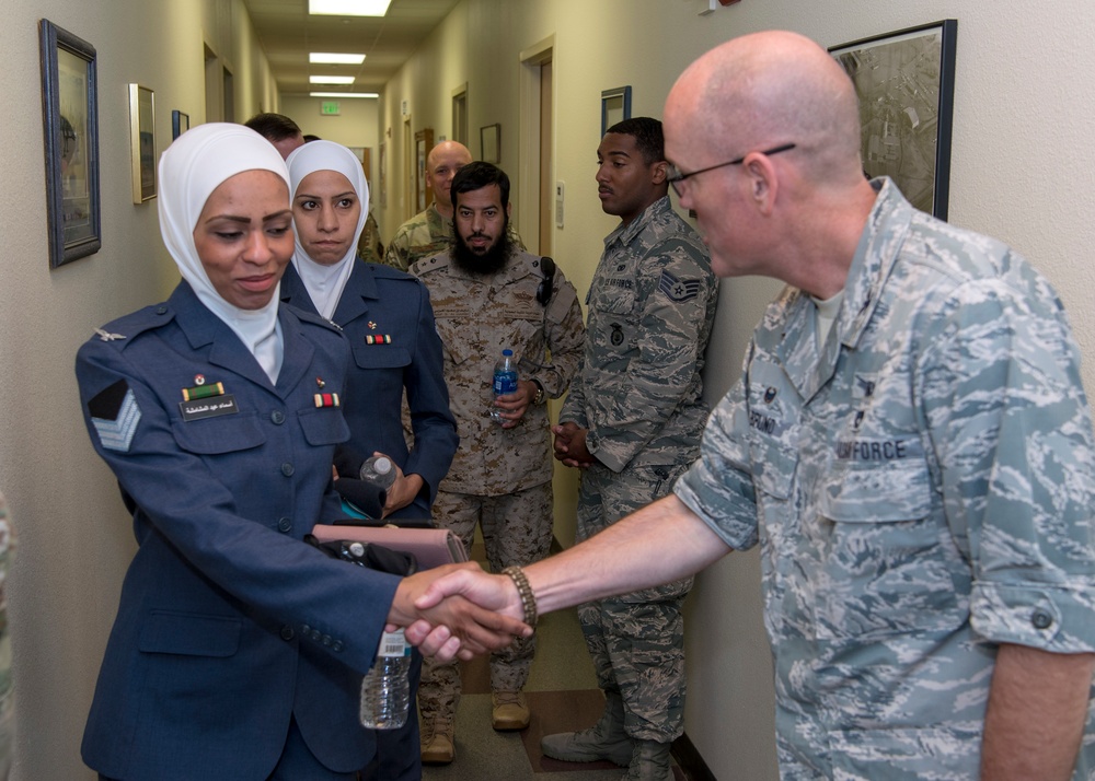 Jordanian &amp; Saudi Arabian Military Visit to Colorado National Guard