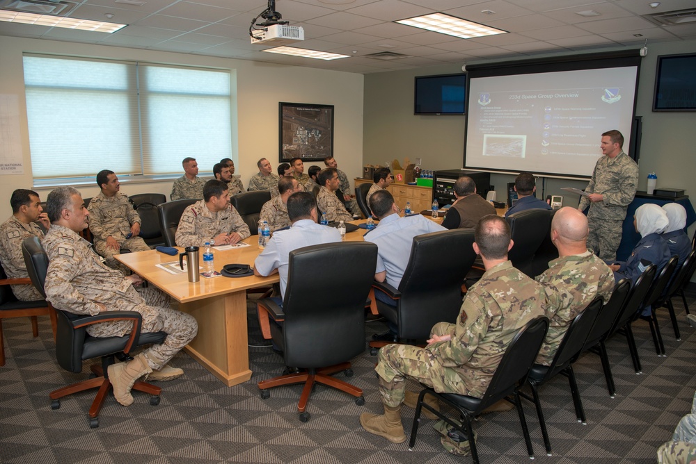 Jordanian &amp; Saudi Arabian Military Visit to Colorado National Guard