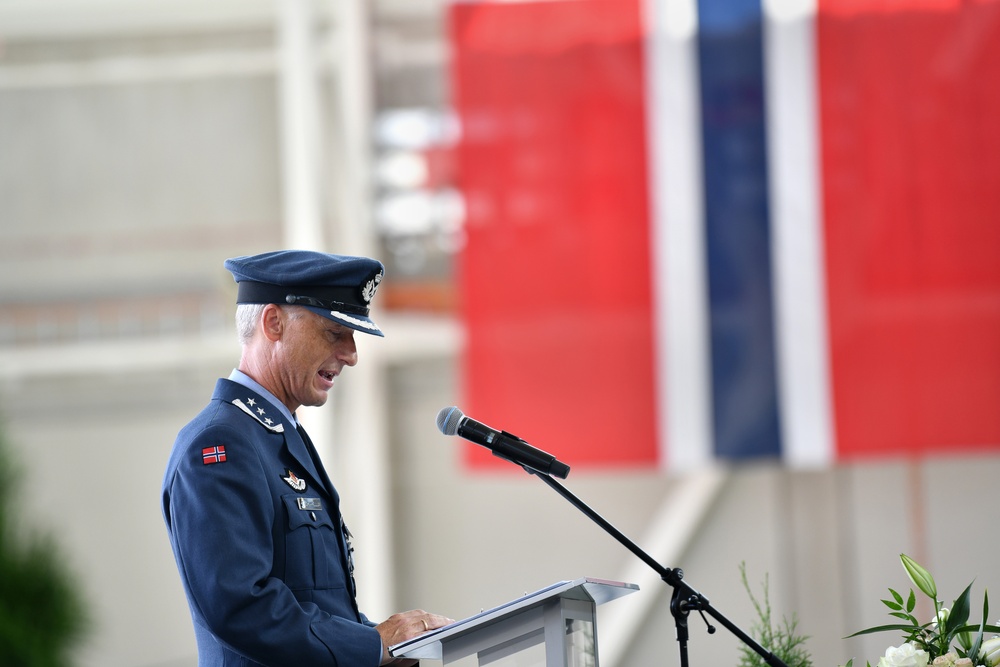 Heavy Airlift Wing Change of Command