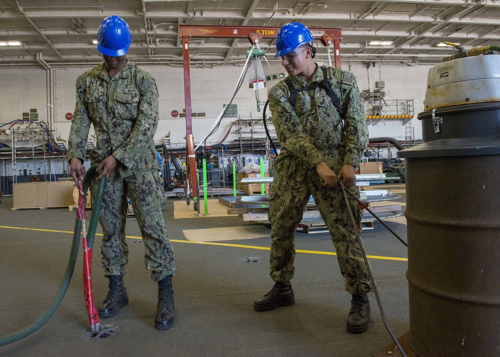 GHWB Sailors Vacuum Padeyes