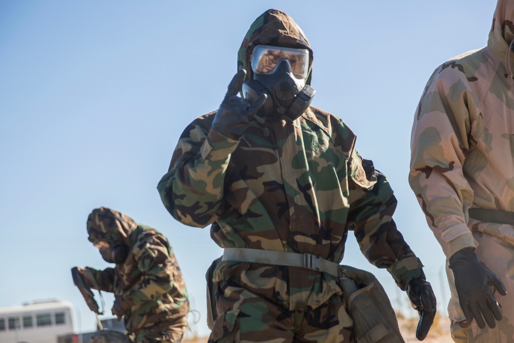 DVIDS - Images - MCAS Yuma Marines Conduct CBRN Training [Image 9 of 14]