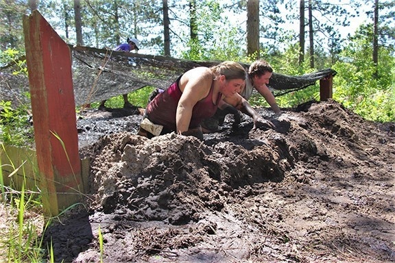 Hundreds take part in 2019 Fort McCoy Army Mud Assault Run