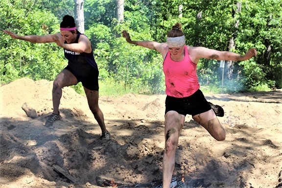 Hundreds take part in 2019 Fort McCoy Army Mud Assault Run