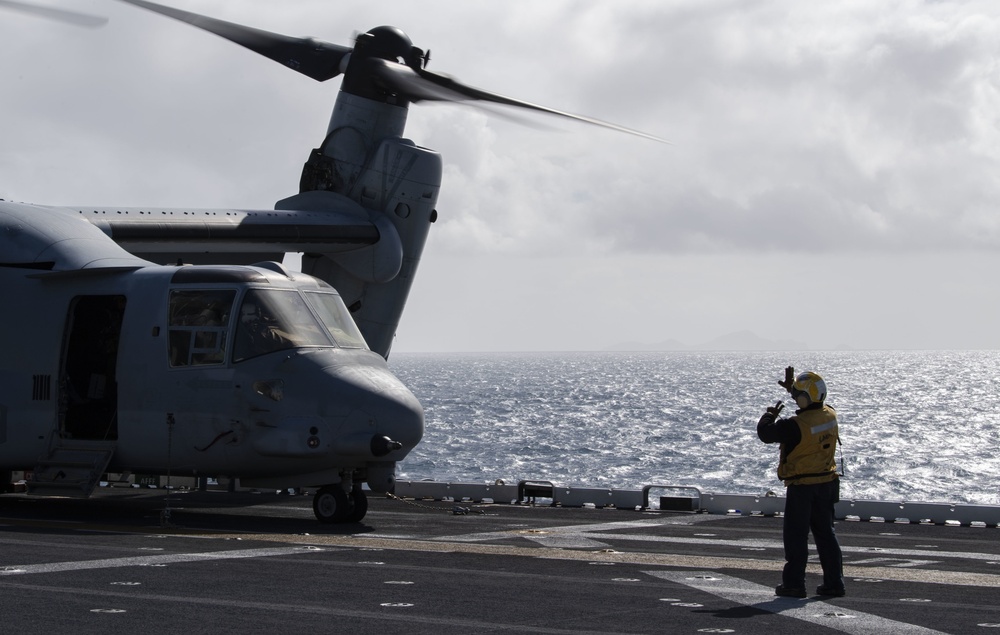 USS Wasp (LHD 1) Flight Operations at Sea