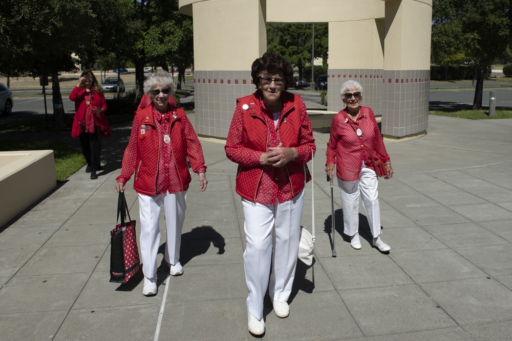 Pioneers of History: ‘Rosie the Riveter’ women share experiences with mobility Airmen