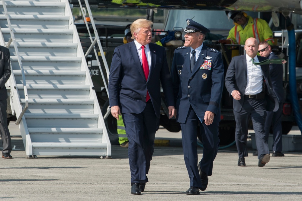 POTUS refuels at JBER prior to 2019 G20 summit