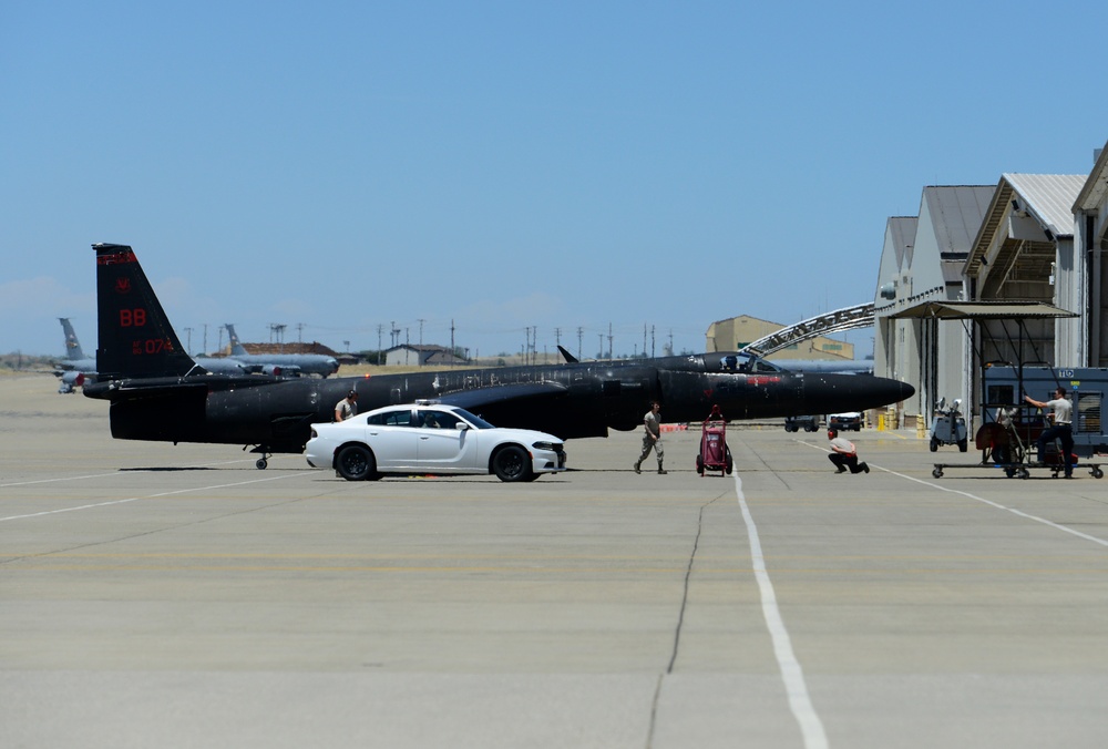 Releasing the Dragon: 9th AMXS maintainers’ U-2 launch operations