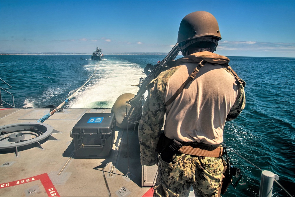 CRS 3 Mark VI Patrol Boats Conducts TOWEX During Unit Level Training