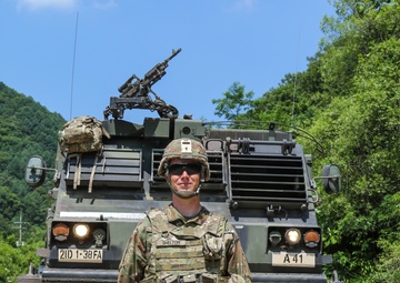 1-38 Soldiers train as a battalion