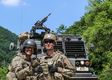 1-38 Soldiers train as a battalion