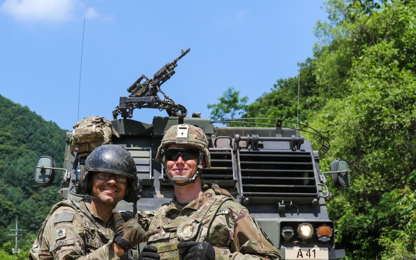 1-38 Soldiers train as a battalion