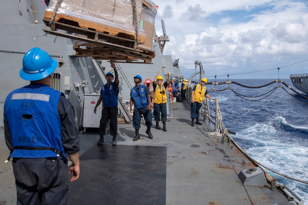 USS MOMSEN Conducts in Replishment-at-Sea