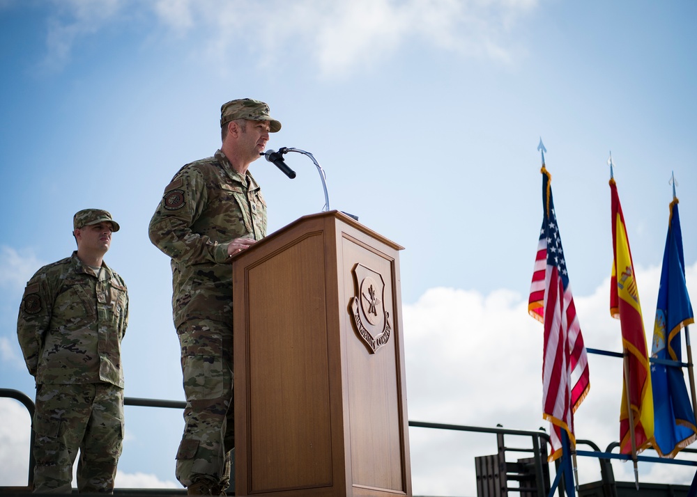 725th AMS Change of Command