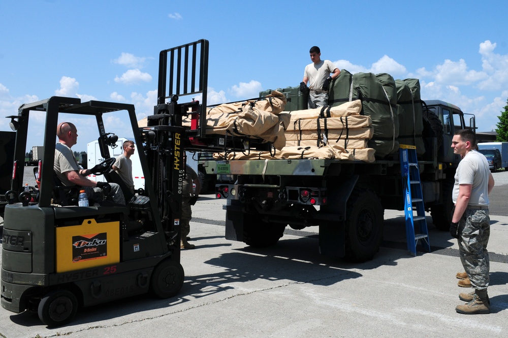 242nd Combat Communications Squadron trains in Idaho