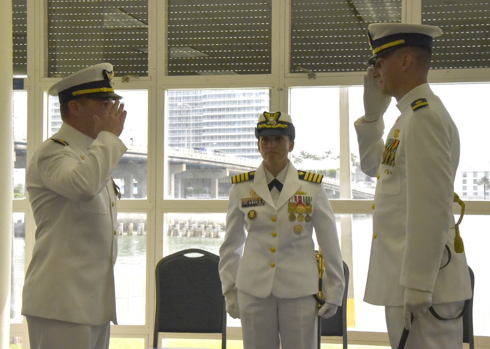 Coast Guard Station Miami Beach holds change of command