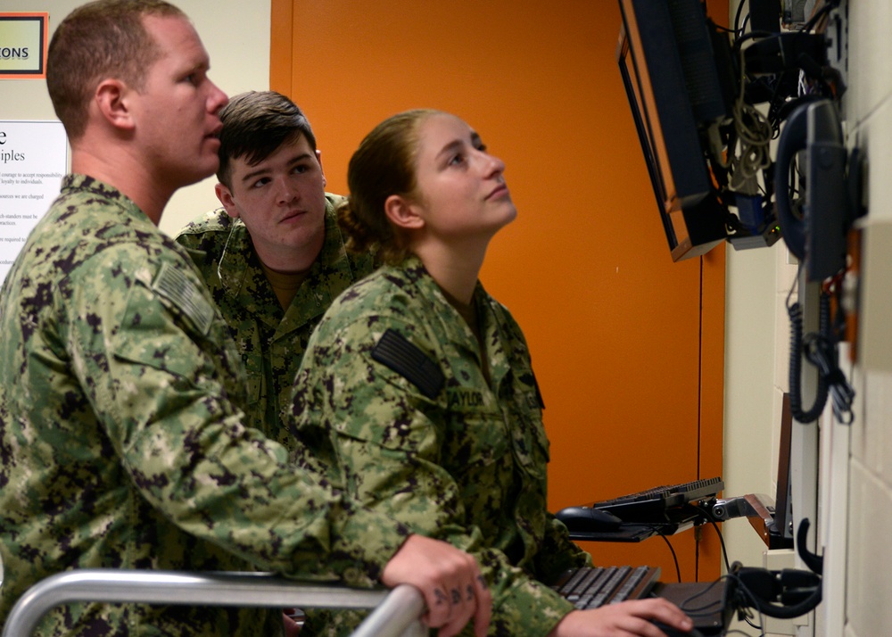 USS Florida (SSGN 728) (Gold) Conducts Training at Trident Training Facility Kings Bay